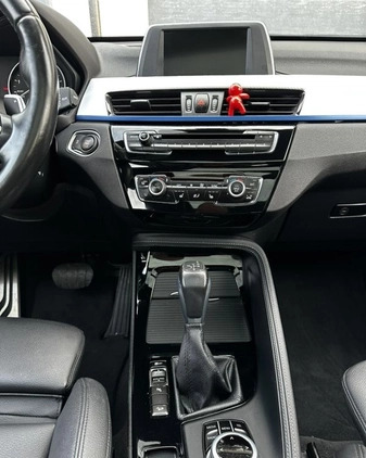 BMW X1 cena 89900 przebieg: 130000, rok produkcji 2016 z Sianów małe 191